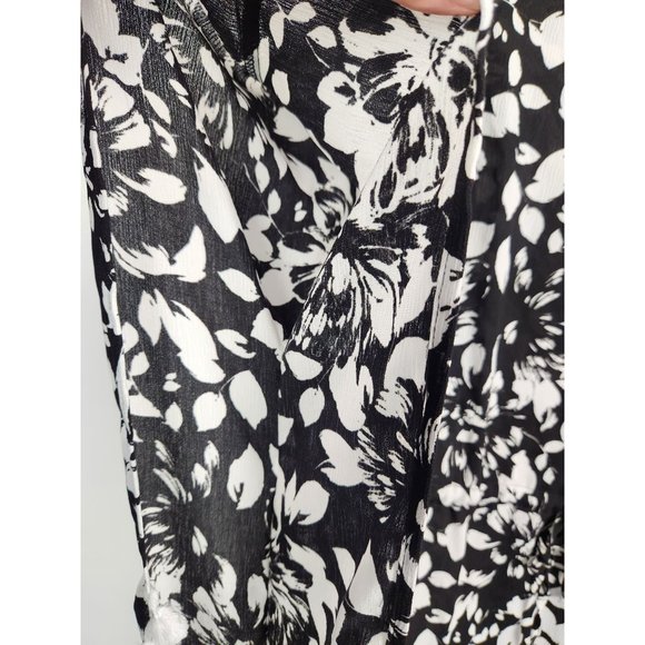 Susan Graver Women's Sz. L Black & White Floral Poncho Swim Cover Up - Picture 3 of 7